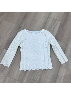 Hanky Panky 3/4 sleeve lace eyelit top off white medium